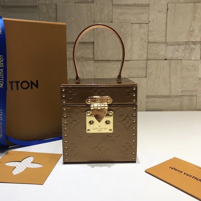 Imitation Louis Vuitton Monogram Vernis Original BLEECKER BOX M52464 Khaki JH01576Jf44