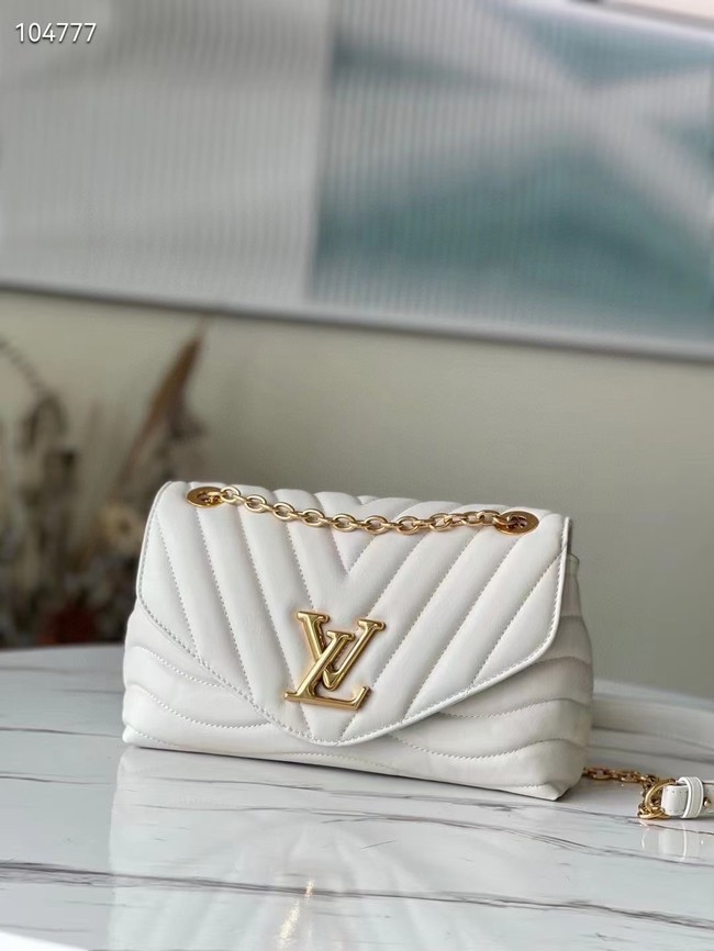 Imitation Louis vuitton NEW WAVE CHAIN BAG M58549 Ivory JH00047fJ59