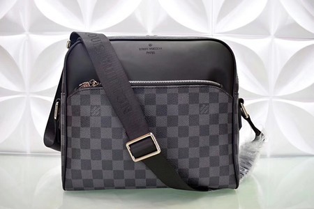 Louis vuitton Damier Graphite DAYTON REPORTER MM N41409 JH00282rd58