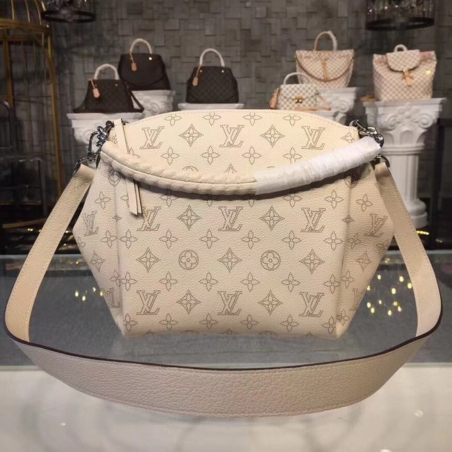 Louis Vuitton original Mahina Leather BABYLONE CHAIN BB M51767 cream JH01857Js85