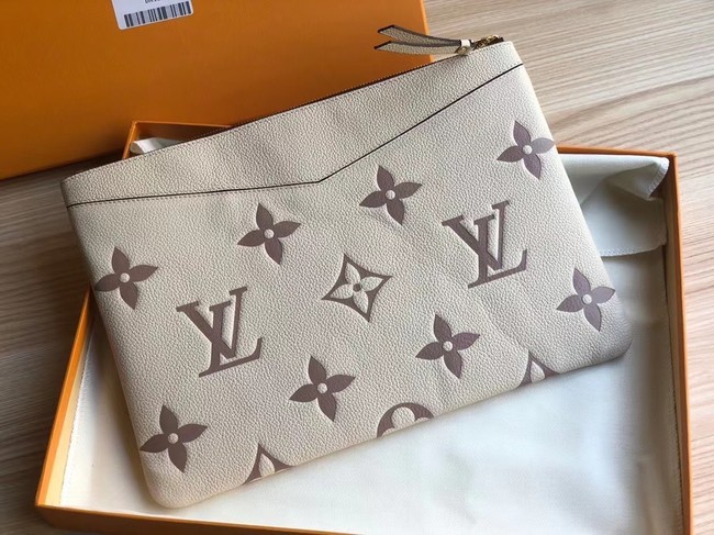 Replica Louis vuitton original POCHETTE VOYAGE M80174 Cream JH00236Ix48