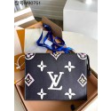 Fake Louis Vuitton POCHETTE VOYAGE MM M80752 black JH00033gE29