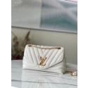 Imitation Louis vuitton NEW WAVE CHAIN BAG M58549 Ivory JH00047fJ59