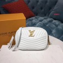 Knockoff Louis vuitton original NEW WAVE Camera bag M53682 white JH01142Hv51