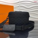 Replica Louis Vuitton DUO MESSENGER M69827 black JH00259EX20