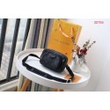 Replica Louis Vuitton OUTDOOR POUCH M30755 black JH00171QF99