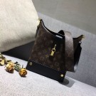 2017 louis vuitton fashion show original monogram bag M51177 JH00735jj39