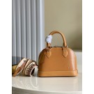 Louis Vuitton ALMA ALMA BB M57540 Honey Gold JH00157ui32