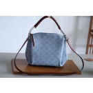 Luxury Imitation Louis Vuitton original Mahina Leather BABYLONE CHAIN BB M53153 BLEU HORIZON PUMPKIN JH01166Pn88