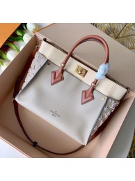 Fake Louis Vuitton Original ON MY SIDE M53823 grey JH00939jp38