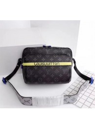 Replica Fashion Louis vuitton monogram canvas messenger 43845 black JH00171BC48